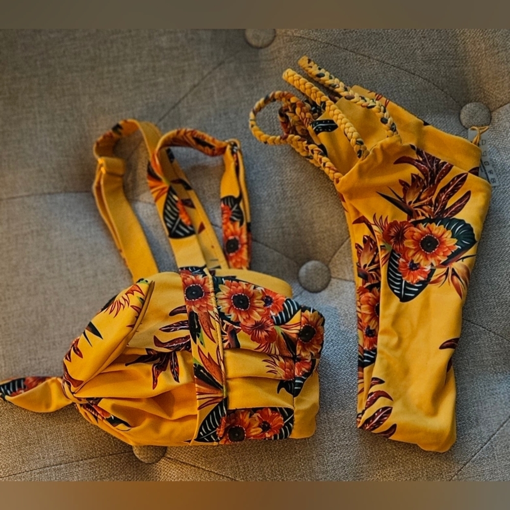 🌟NWOT Luxe Tropical Mustard Yellow Two Piece Bathing Suit Size L🌟 - Picture 8 of 8